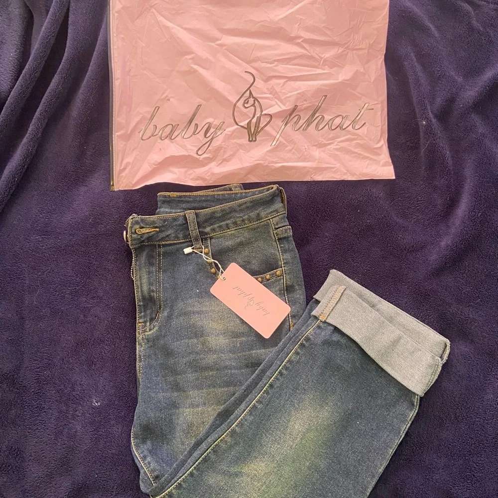 Baby Phat denim capri - Picture 2 of 4